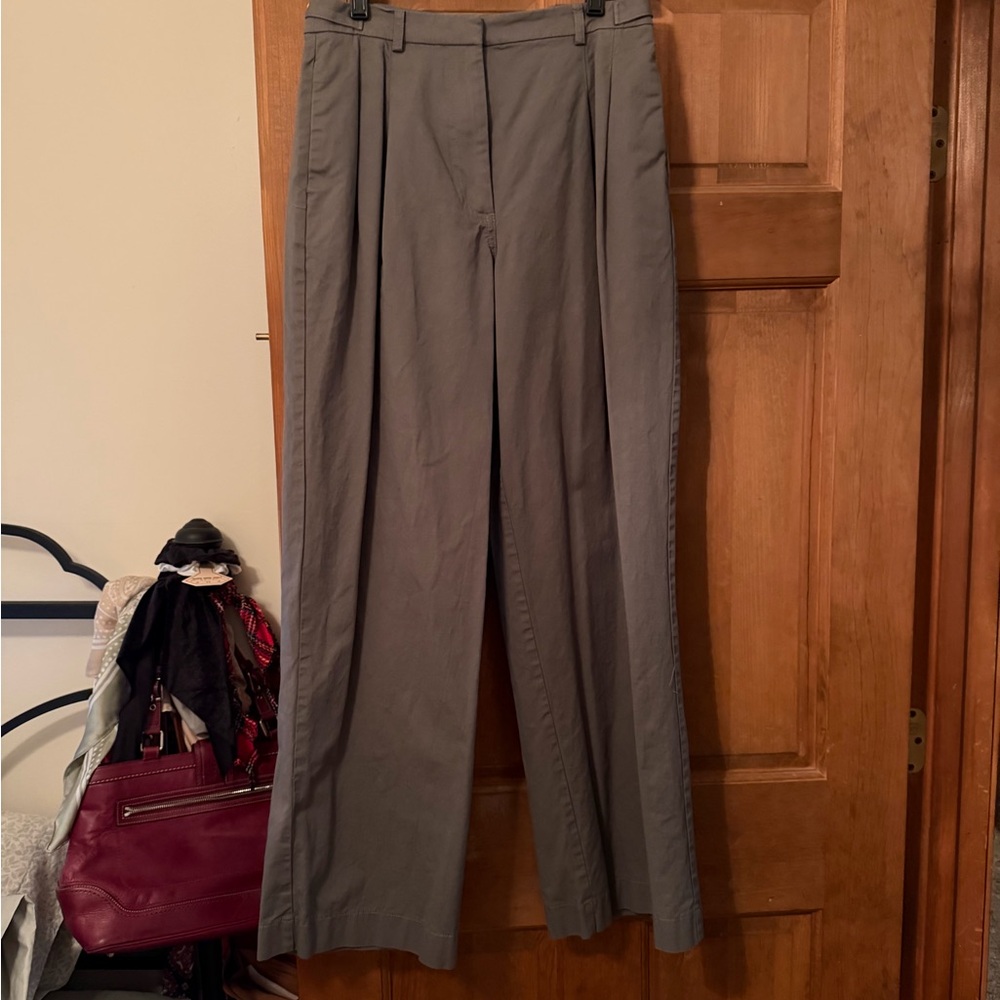 Abercrombie & Fitch Olive Trousers